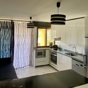 Pueblo Canario For 6 Persons! Apartment Playa Feñabe